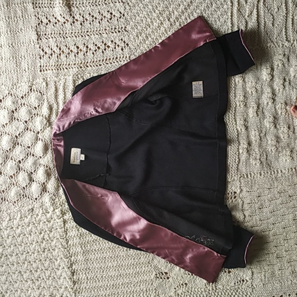 Unique Embroidered Rose Blazer - Picture 10 of 16